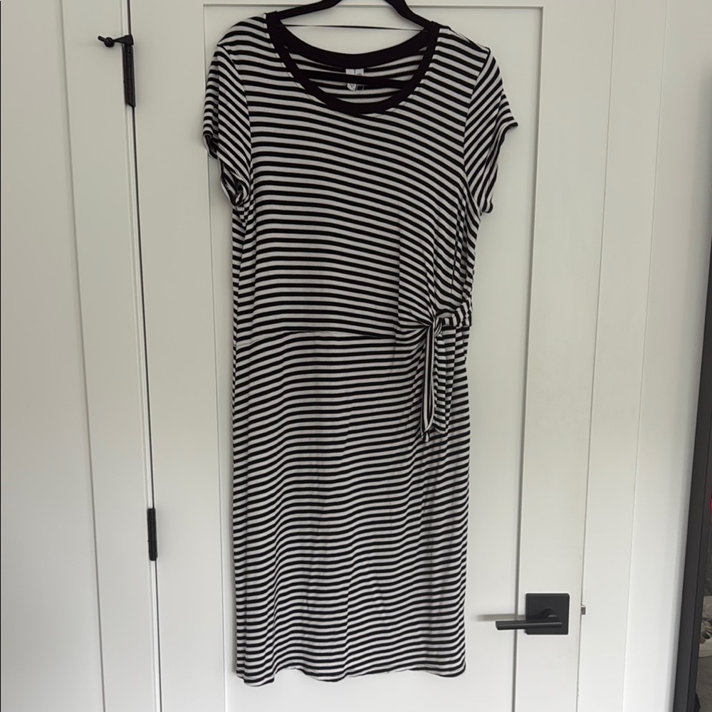 Cable & Gauge Black and White Side Tie Midi Dress